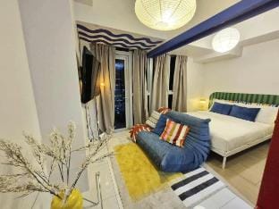 Cozy Cute 1BR BGC T2 Uptown Parksuites Vacation rental in Makati