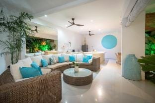 Villa 888 Eat Shop Play - 3BR Private Pool Oberoi Vacation rental in Kuta