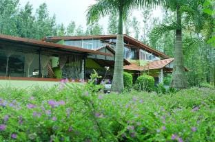 Hill Shadow - Mountain view and pool Vacation rental in Karnataka