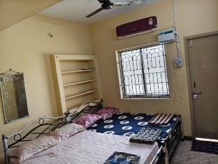 Pleasant 2BHK near airport 4km Vacation rental in Chennai