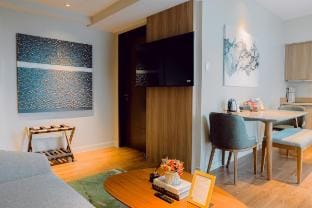 One Bedroom Suite with Canal view Vacation rental in Mandaluyong