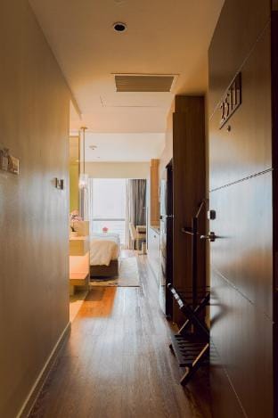 Classy suite room with river view Vacation rental in Mandaluyong