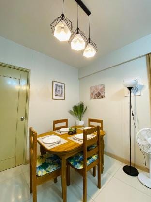 2br Camella w/ Balcony 12th flr Vacation rental in Davao City