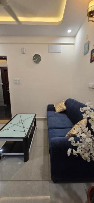 Lavish 1bhk Equipped Kitchen & Balcony Vacation rental in Bengaluru