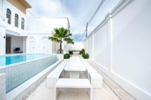 Brown Empire Pool Villa Pattaya Vacation rental in Pattaya City