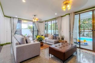 Private 4BR Pool Villa • Family BBQ & Relax V260 Vacation rental in Chalong