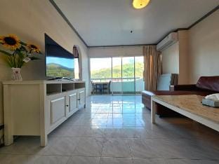WIVA by Woytuk | PATONG TOWER | Mountain+City View Vacation rental in Patong
