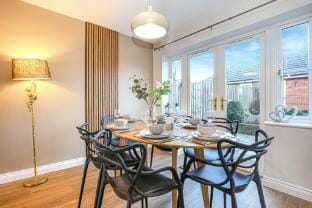 Hunsbury House by Yoko Property Vacation rental in Aylesbury Vale