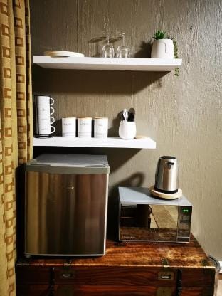 Silver Tree Guest Room Vacation rental in Roodepoort