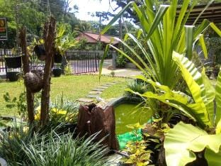 eat and relax one of the best way arowana . Vacation rental in Central Province