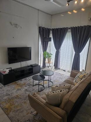 Bayan Lepas Getaway - Nature Views  BBQ Haven Vacation rental in Bayan Lepas