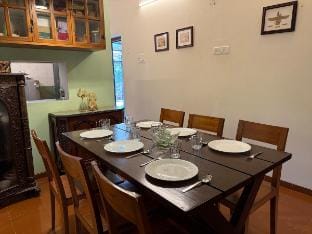 Roshan - The Perfect  Getaway
4 Bedrooms, 5 Beds Vacation rental in Lonavla