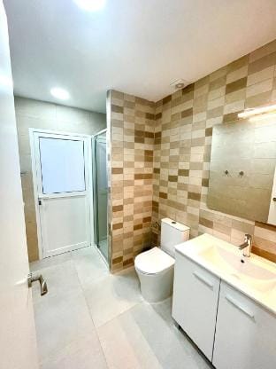 Unbelievable King Private Room Vacation rental in L'Hospitalet de Llobregat