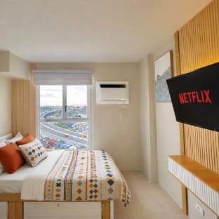 Condotel near NAIA Terminal 1 & 2, CAAP- Paranaque Vacation rental in Las Pinas