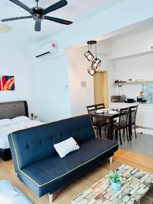 Imperium Residence Studio 5pax I Beach Access A19 Vacation rental in Pahang, Malaysia