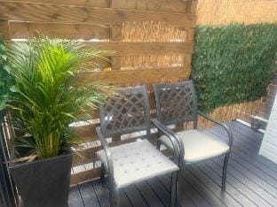 Stylish 1Bed Studio- Free Parking in London Zone 3 Vacation rental in London Borough of Southwark