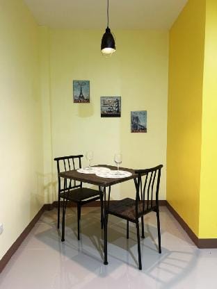 Pepito Hub -Cozy Urban-Meets-Nature & Beach Vacation rental in Puerto Princesa