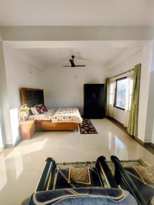 whispering meadows 3bhk with modular kitchen Vacation rental in Shimla