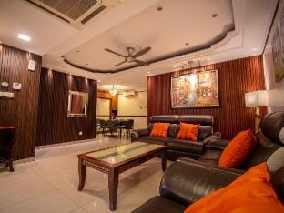 Luxury Cozy Family Holidays/Work/BBQ/Tea Ceremony  Vacation rental in Subang Jaya