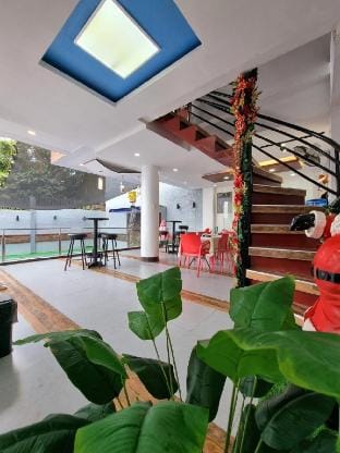 Twin Sister House Tagaytay w/ Private Pool Vacation rental in Tagaytay