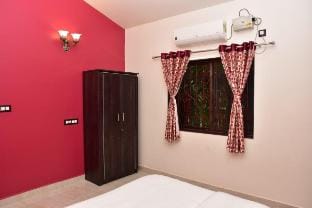 Palm Breeze- Whispering Palms Parra Vacation rental in Goa, India