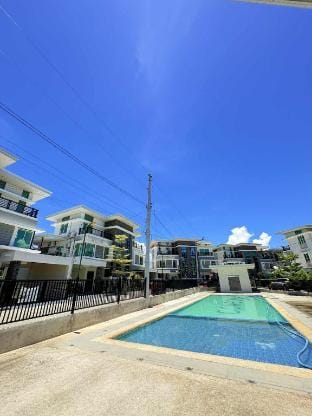 Malibu Res. Begonia near SMX Lanang and Airport Vacation rental in Davao City