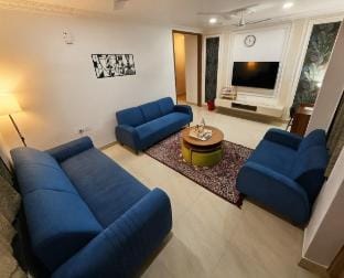Urban Lakeview Suites _ Suchitra 301 Vacation rental in Secunderabad