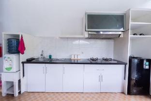 Karen's Tropical Villa Vacation rental in North Kuta