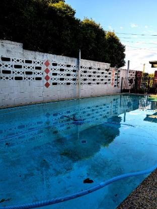 Peaceful, Modern, LowToxic, Bfast included Vacation rental in Brisbane