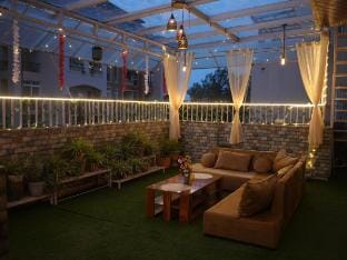 The Mussoorie Glow | Luxe 3BHK Penthouse Stay Vacation rental in Dehradun