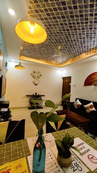 Azure tide 2bhk in Vagator |Pool |5 mins to Beach Vacation rental in Goa, India