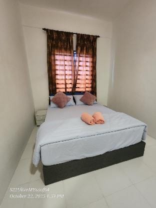 Homestay Darimi D1-27 Seri Iskandar  Vacation rental in Perak Tengah District