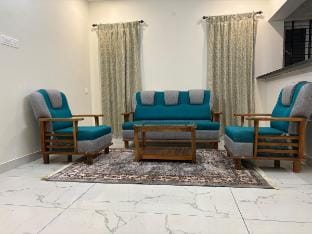 Snuggle Stay Ooty by Avkanz - Premium Family Rooms Vacation rental in Ooty