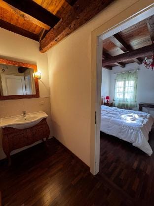 Elegant Room •Private Gym & Parking• Near Bassano Vacation rental in Veneto