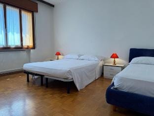 Top accommodation for flights and groups, 5 minutes from paragliding Vacation rental in Veneto