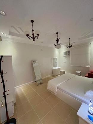 Fully serviced room and lounge Vacation rental in Saudi Arabia
