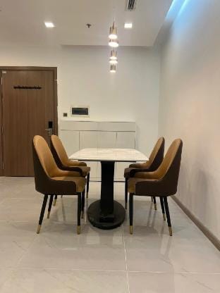2 Brs Landmark Highclass Vacation rental in Ho Chi Minh City