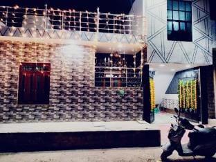 Medhavani Greens -Stay near Krishna Janmabhoomi Vacation rental in Uttar Pradesh