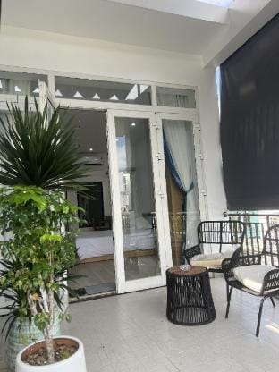 Biệt thự villa 5 phòng ngủ studio khép kín  Vacation rental in Da Nang