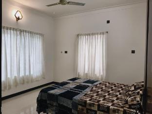 Standard Ac Room Aromal Homestay Vacation rental in Thiruvananthapuram