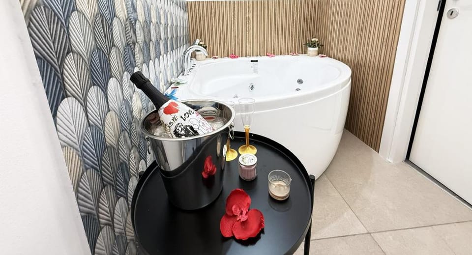 B&B OVIDIO - "WHERE THE TRAVEL BECOME POETRY" Hotel in Catania