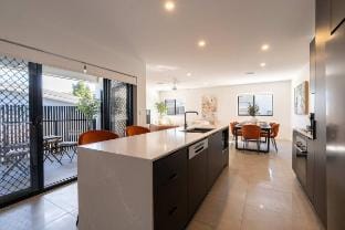 New Spacious/Rooftop/EV/3 beds/Free parking unit Vacation rental in Brisbane