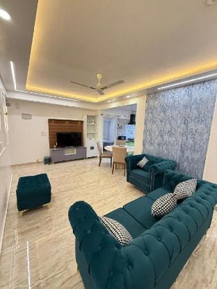 Affordable Luxury 3 BHK Flat Vacation rental in Bengaluru