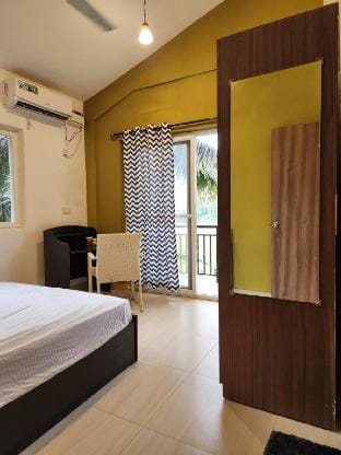 Regal Retreat Vacation rental in Mandrem