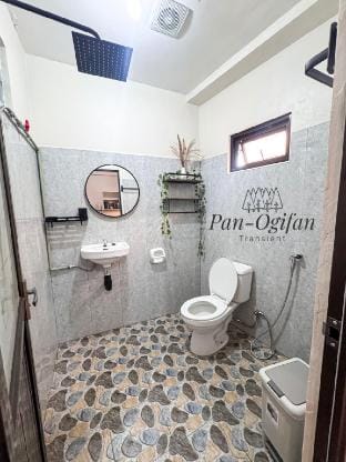 Pan-Ogifan Unit 2B | Cozy Stay for 12 Guests Vacation rental in Baguio