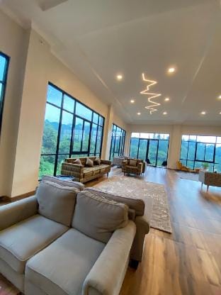 فيلا جولدن فلور بونشاك Vacation rental in West Java