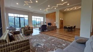 فيلا جولدن فلور بونشاك Vacation rental in West Java