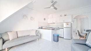 Bravo Hills Casa Dove • Cozy Home W/Community Pool Vacation rental in Vega Baja del Segura