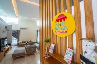 Cheekaaboo Playhouse: Family Private Pool Stay Vacation rental in Ipoh
