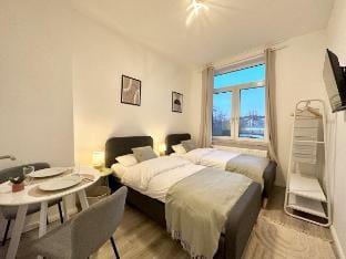 Beautiful 2 BR Apartment mit Balcony Vacation rental in Bremerhaven
